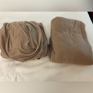 Brown polar fleece sheets set. Queen size and SOO soft and warm!